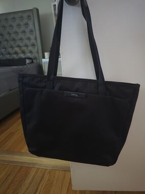 Bellroy Black Everyday Laptop Tote